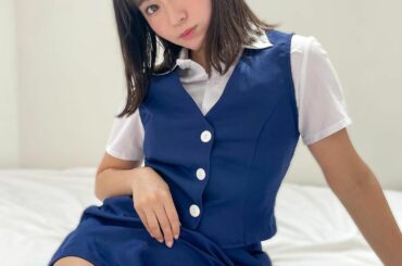 OL風？ちらり。
.
.

#スーツ#スーツ女子 #写真#ポートレート#ガールズフォト
#photo#portrait#japanesegirl#girl...