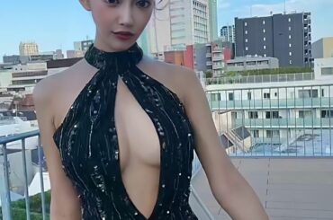 蹴ってあげる...