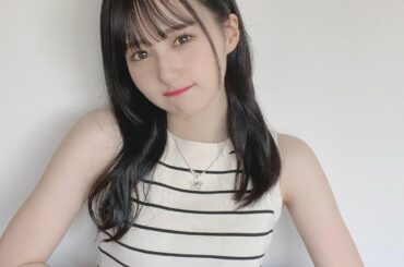 ボトムスにINして着ようと思ってたのに丈短かった

今年の夏の目標は
ノースリーブが似合う女になる！

 #ノースリーブ...