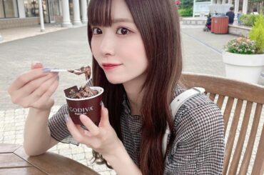 .
お休みは帰省𓂃︎
　
最近は夏服色々着れて嬉しいな〜
𝑇𝑜𝑝𝑠 @grl_official 
 
先日はトリートメントもしてきたよ、生き返った〜！
@kv_...