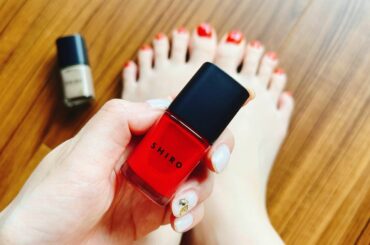 shiroのネイルが可愛い...