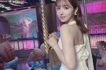 水族館デート
こちらもスタイルブックの
オフショット

展示会で大人気だった
ワンピース

デートや旅行など特別な日に着たい
上品な肌見せワンピです♡

明日6...