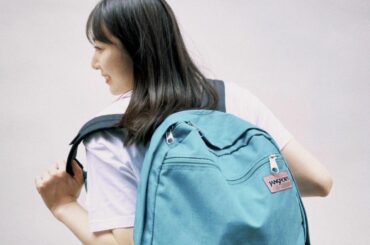 ストレンジャーシングスの新作を３年待ち倦ねたので いざ配信されたら一気見してしまうのはなんだかもったいなくて未だちょびちょび観てるのですが、イレブンの通学リュッ...