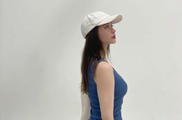 撮影dayのしふくさん.

Cap... @acnestudios 
Summer Knit setup... @miesrohe_ 
Sandal... @s...