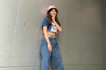 GAL

本日の #ミュージックデイ の衣装をオサレカンパニー さんにスタイリングしてもらいました
衣装可愛すぎ

もう今年の夏はY2Kしか勝たんわ

styl...