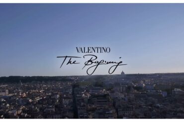The beginning 

@MaisonValentino 
#ValentinoTheBeginning
#ValentinoHauteCouture
...