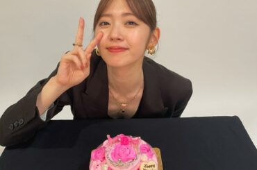 ︎ 
昨日は久々のライブありがとうございました
⁡
単独ライブでは久しぶりに踊るライブでした。
⁡
リハーサルが始まるまでは、
2年ほどブランクもあるから実はか...