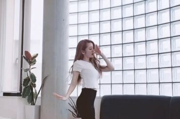 LOVE DIVE x FEARLESS Remix 反転(Mirrored) ver. 



TikTokもぜひ見てね〜

#IVE #아이브 #LE_SS...