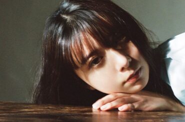 9/14に3枚目のミニアルバム
「adieu 3」がリリースされることになりました。adieu 1、adieu 2と続いて変化した自分の音楽への気持ちが、大きく...