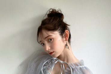 おだんご

最近はこーんな感じだよ。
髪も前髪も伸びましたの。

来週情報解禁、お楽しみにです

おやすみって言ってくれないと寝れない！
(どこかで聞いたことあ...