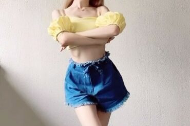 ITZY - SNEAKERS反転(Mirrored) ver. 
TikTokに投稿しました

他にもたくさん投稿しているので、
TikTokでぜひ見てね

...