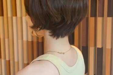 SORA学芸大学店のかすくん @kasugaya_sora に髪質を診てもらって、トリートメントストレートしてみるのがいいかも！とのことで早速
・
仕上がりはス...