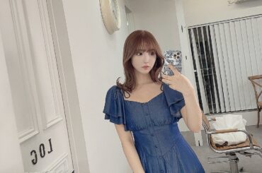 髪染めてトリートメントした

最近髪が急激に伸びたの！
伸ばしたいけど切りたい
地味に伸ばしてる最中です。

@logriho1001 に
可愛いカラーにしても...