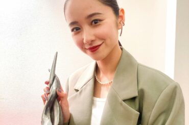 ・
ゆうばり国際ファンタスティック映画祭 2022
ニューウェーブアワードをいただきました。
これまで歩んできた道のりの中で
関わってくださった方々の顔が思い出...