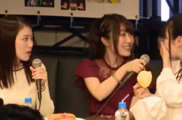 三人パンを食べる「石原夏織　日高里菜　小倉唯」