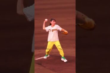 茅原実里　涼宮ハルヒの憂鬱と阪神タイガースのコラボ「涼宮ハルヒの球宴」 ファーストピッチセレモニー