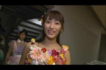 ファン席で感動するメンバー(藤田奈那,加藤玲奈,入山杏奈)　#田野優花 #akb48　#藤田奈那　#加藤玲奈 　#入山杏奈 #10期