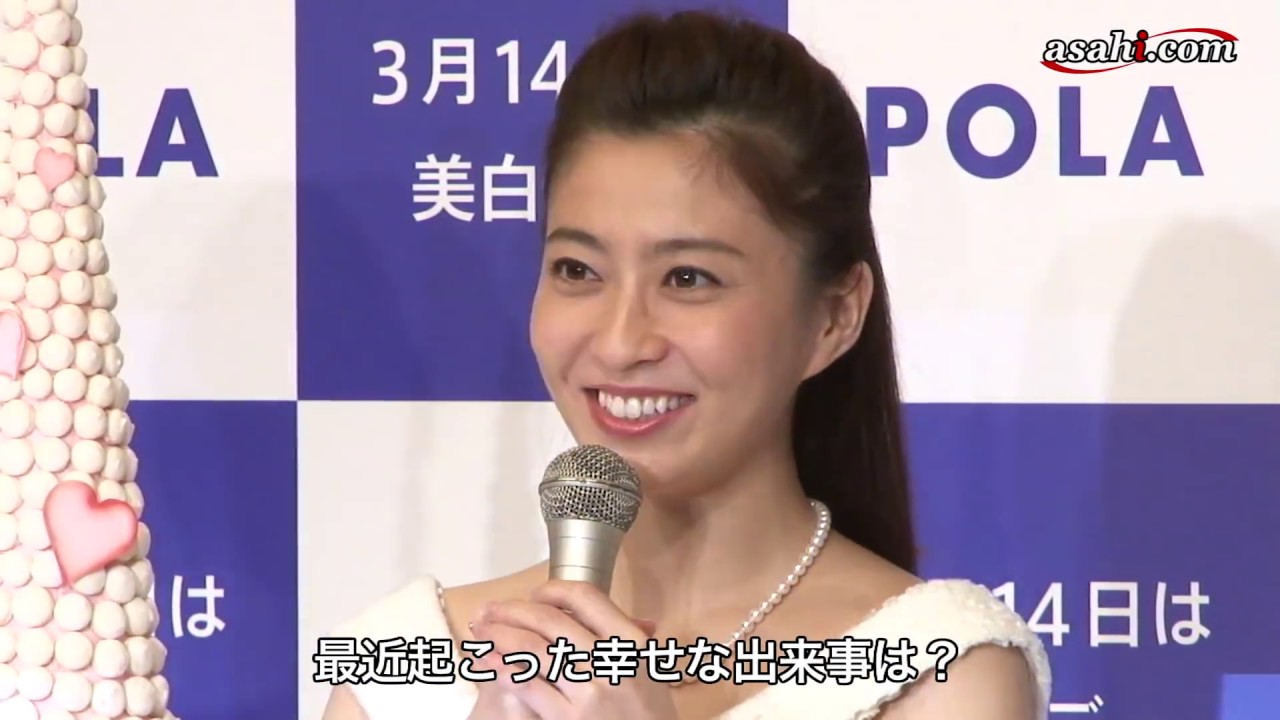 小林麻央さん、市川海老蔵さんとの結婚で笑顔 「堀越麻央です。よろしく」 小林麻央さん、市川海老蔵さんとの結婚で笑顔 「堀越麻央です。よろしく」