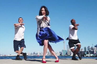 三吉彩花、世界の名所でキレキレダンス！映画「ダンスウィズミー」特別映像が公開