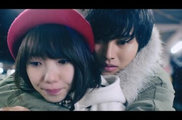 山崎賢人、CMで飯豊まりえにバックハグ　GalaxyドラマCM「どんな君も、逃さない。告白」篇