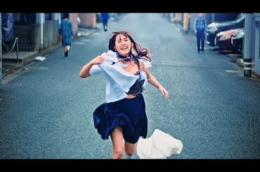 スパガ浅川梨奈が制服を破り捨てながら全力疾走！スマホゲームアプリ「放置少女」新テレビCM