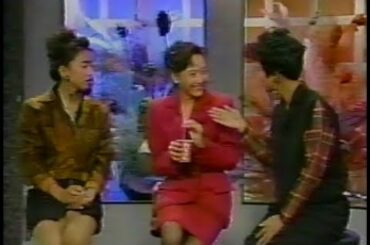 女子アナ・パンチラ15