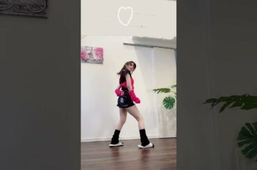 田中れいな 『Pink Venom - BLACKPINK』