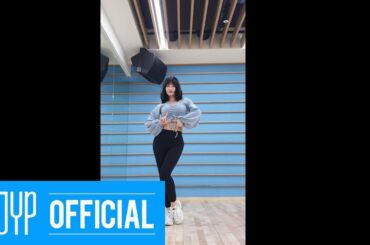 TWICE(트와이스) MOMO "FANCY" Dance Video