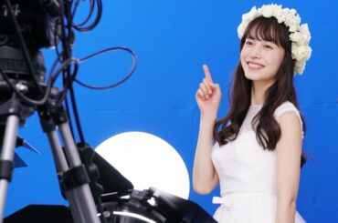 井桁弘恵、『ゼクシィ』11代目CMガールサプライズ合格発表の瞬間　結婚情報サービス『ゼクシィ』TV-CMメイキング映像