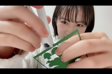 2022年12月07日22時 甲斐 心愛 プラモデルの組み立てを試みるココア