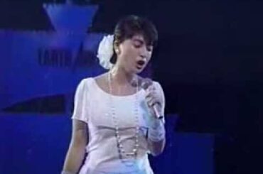 河合奈保子　ハーフムーン・セレナーデ  "月半小夜曲" (Half Moon Serenade)