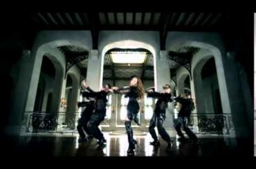 板野友美／１％ (Music Video)