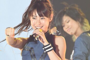 瀧本美織、ミニスカ＆ヘソ出しで熱唱！ボーカル務めるガールズバンドで出演 「ガールズアワード2015 SPRING／SUMMER」　#Miori Takimoto　#GirlsAward