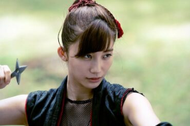 リアル峰不二子”小倉優香がくノ一に！　映画「レッド・ブレイド RED BLADE」予告編