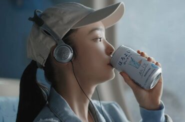 「ほろよい」新CM、「水星」×「今夜はブギー・バック nice vocal」meets「Yuri on ICE」採用　古川琴音が列車旅へ　「ちょうどよい、ここちよい、ほろよい」編