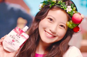今田美桜、ハッピーな笑顔で歌って軽やかに踊り出す！／CJ FOODS JAPAN「美酢」CM