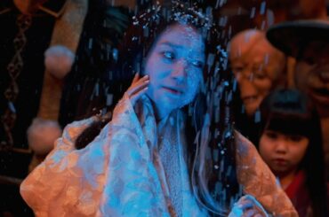 “恋する雪女”大島優子、思わず赤面？大沢たかおがド派手に登場！　「妖怪大戦争 ガーディアンズ」本編映像