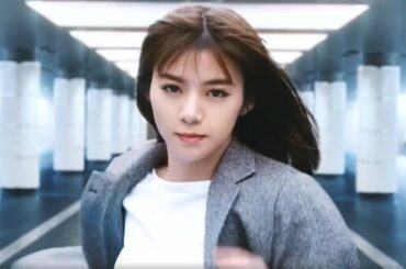 池田エライザ、美しいフォームで疾走　「ソフィ」新CMが公開