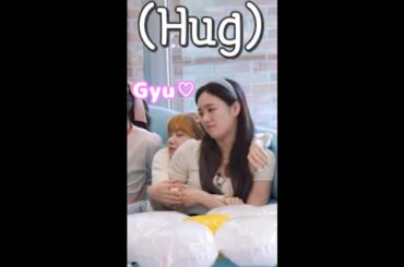 史上最強に「あざとかわいいアイドル」のバックハグ！ 【MIIHI ミイヒ NiziU】 #shorts