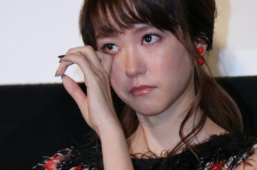 桐谷美玲、原作者からの手紙に感涙！山崎賢人からハンカチも…映画「ヒロイン失格」初日舞台あいさつ2　#Kiritani Mirei　#event