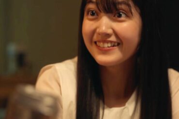 乃木坂46久保史緒里、萩原利久に備後弁でビールをおねだり！可愛すぎる幽霊との共同生活／映画『左様なら今晩は』本編映像