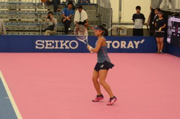 女子プロテニス選手の練習〜ストローク編〜尾崎里紗 @東レPPOテニス2018 9/15 Q1R