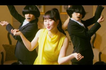 本田望結、ノースリーブドレスで“パイナップルダンス”（CM ／本田望結）