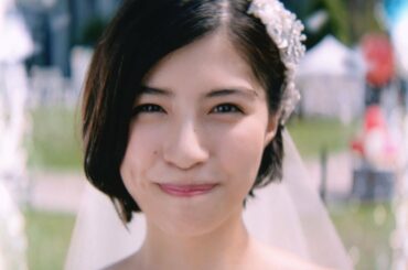 佐久間由衣、花嫁姿でキス顔披露　結婚情報誌『ゼクシィ』新TV-CM「私は、あなたと結婚したいのです」噴水篇