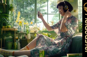 注目の女優・古川琴音、個性あふれる６種類の衣装とメイクが可愛い。