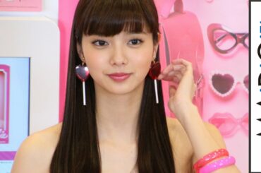 新川優愛「プリは私の青春！」　イメージモデルに感慨　プリントシール機｢Barbie Your Doll｣発表会　会見