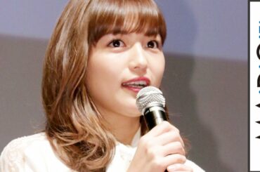 川口春奈、演技絶賛され照れ笑い　本木克英監督「すごい女優」　ドラマ「しろときいろ ～ハワイと私のパンケーキ物語～」舞台あいさつ2