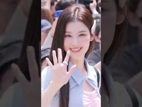 Twice サナ可愛いな / Twice Sana is so cute / #shorts Twice サナ可愛いな / Twice Sana is so cute / #shorts