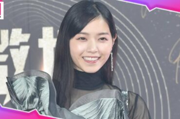 西野七瀬、美貌際立つ透けドレスで会場を魅了 大人の魅力&優しい笑顔が可愛すぎる…！【WEIBO Account Festival 2022】