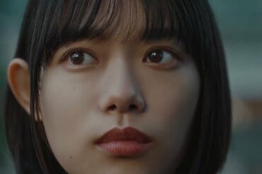 日経電子版　２０２３初割　杉咲花「もう若手じゃない」１５秒